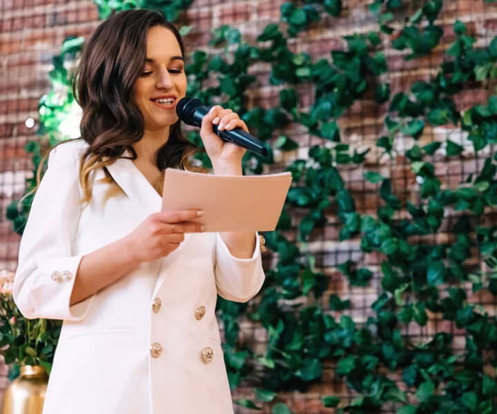 Divaldi Weddings and Events - Hosting